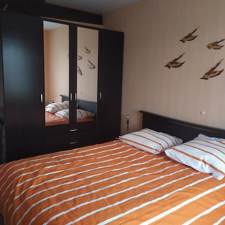 Apartament Chez Fabienne T1 Le Breuil-sur-Couze Zewnętrze zdjęcie