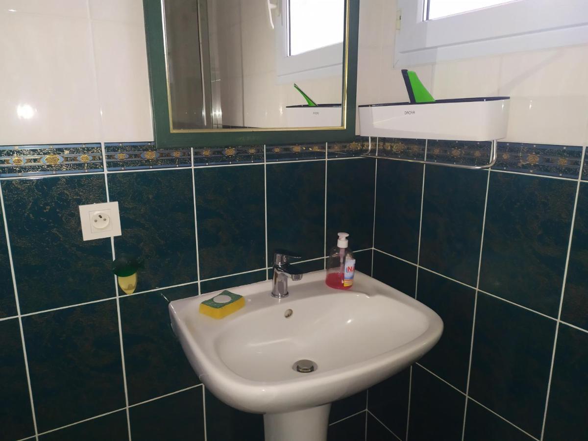 Apartament Chez Fabienne T1 Le Breuil-sur-Couze Zewnętrze zdjęcie